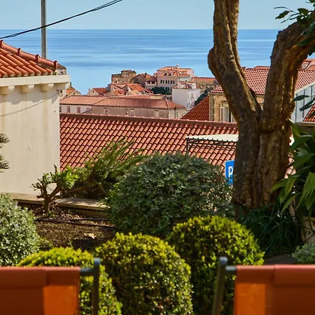 New & Stylish With A Lush Private Garden Dubrovnik