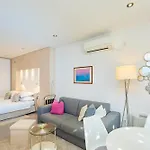 New & Stylish With A Lush Private Garden *